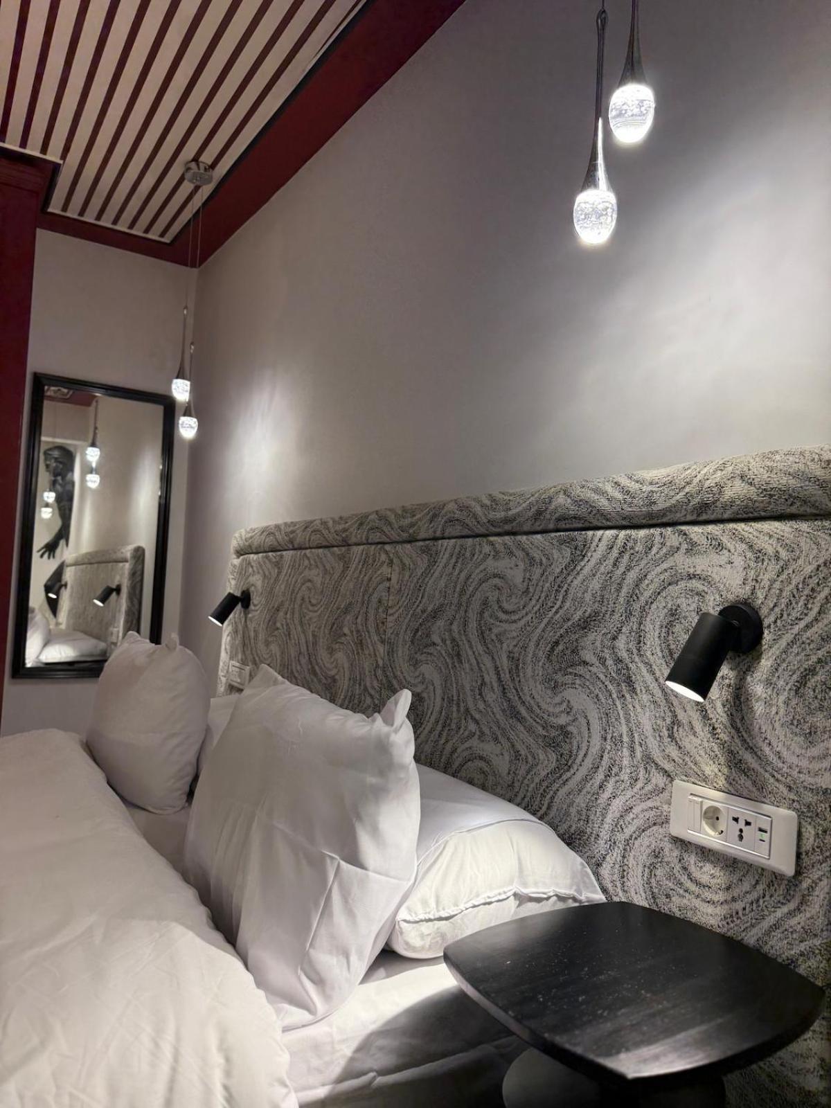 Modern 1 - Bedroom In Zamalek Visits Allowed - 8b